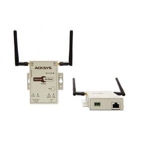 Dva průmyslové moduly pro WiFi propojení (5 GHz) ethernetové sítě bez nutnosti konfigurace Dva průmyslové moduly pro WiFi propojení (5 GHz) ethernetové sítě bez nutnosti konfigurace